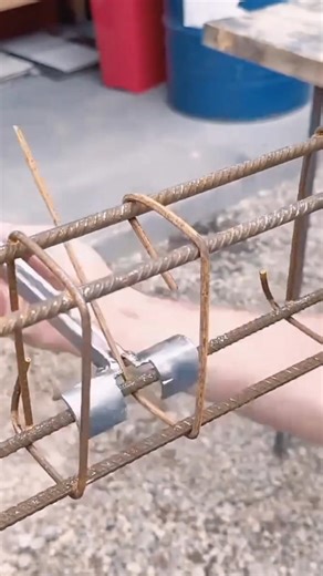 Easy Way to Bend Iron Rod in a Vice 👍 #craft #handmade #skills