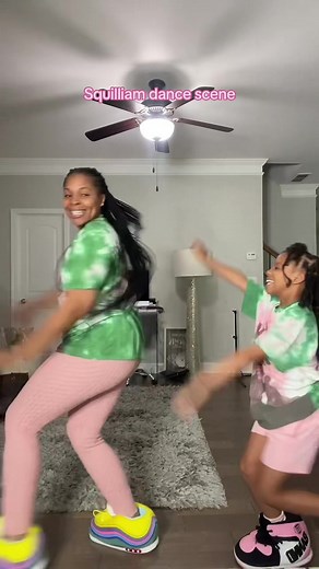 Yall this spongebob dance got me weakkk 🤣🤣🤣 #spongebob #squilliam #squidward #dance