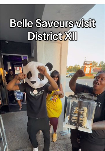 ✨ Belle Saveurs is spreading sweet magic all over Memphis! ✨ After every Rhythm & Buttercream class, we hit the city and donate our cakes to some of your favorite Memphis hot spots right here around Hickory Ridge Mall. 🎂💕 From small businesses to community hubs, we’re sharing love one slice at a time — because good vibes taste better when everybody gets a piece. 🍰✨ Memphis, thank you for supporting us. We’re giving it right back, one cake drop-off at a time. 🤎💛💗 #BelleSaveurs #MemphisCakeQ