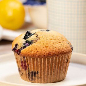 116K views · 845 reactions | Make the perfect baked treat with these Lemon-Berry Muffins! Full recipe here: https://tasty.co/recipe/lemon-berry-muffins | Tasty | Facebook