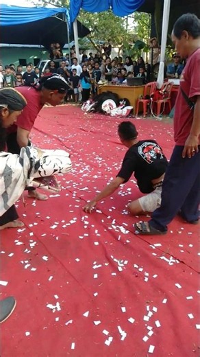 Caplok Barongan 😎Kesurupan. #jaranan #kesurupan #barongan