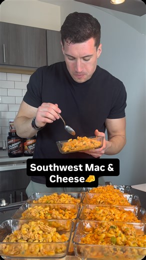 Southwest Mac & Cheese 🧀🌶️ This is hands down one of my all-time favorite recipes and for good reason. It is simple, filling, high protein, and perfect for meal prep. You are getting the best of everything in one dish Protein packed with lean ground turkey and cottage cheese. Protein pasta. Peppers and onions for flavor, fiber, and micronutrients. Just enough cheese to keep it creamy without blowing the calories It makes a ton of food, comes together fast, and costs next to nothing to make. Th