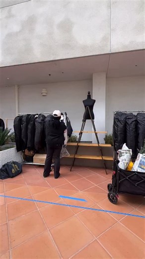 Turning chaos into cute behind the scenes with my day one (aka mama) getting ready for Passage de West Adams. 💫🫶🏾 Pull up TODAY 12/1 • 5170 W Adams #vintagefashion #westadams #losangeles | The vintage point.