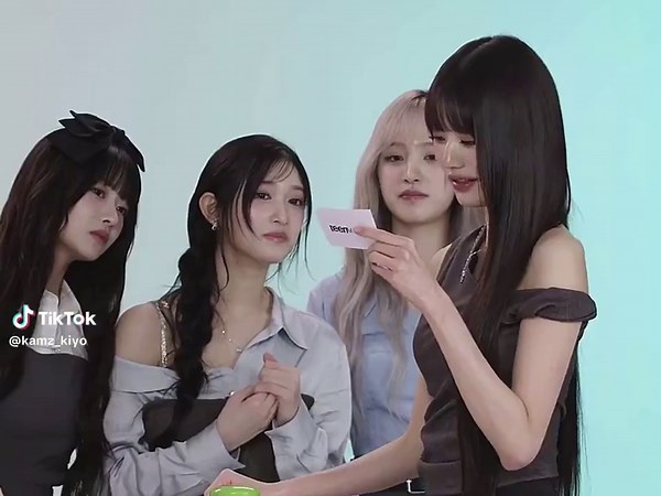 Wonyoung Idol: Reading Smash Letters & More | IVE