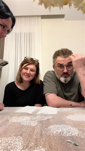 Aile İlişkileri ve Eğlenceli Sorularla Tanışma