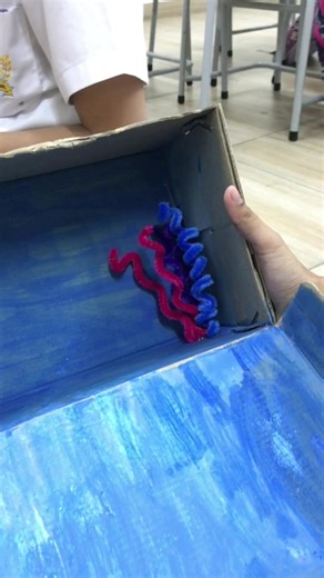 Creating an Impressive Diorama of a Coral Reef