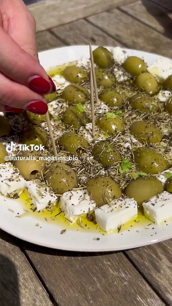 Recette bio d'apéro à la fêta et olives