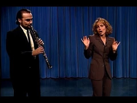 Jennifer Grey Sings "Duvid Crockett" - "Late Night With Conan O'Brien"
