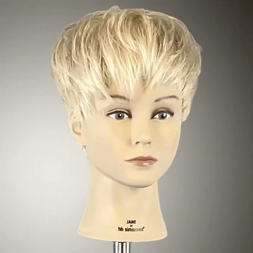 #shorts 🔥 SCISSOR OVER COMB - Ladies Haircutting Technique