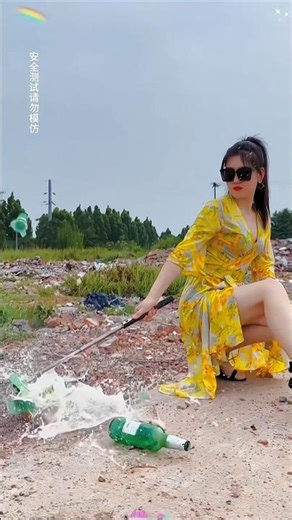 Automatic spring-loaded telescopic three-section stick, one-button extension, solid,