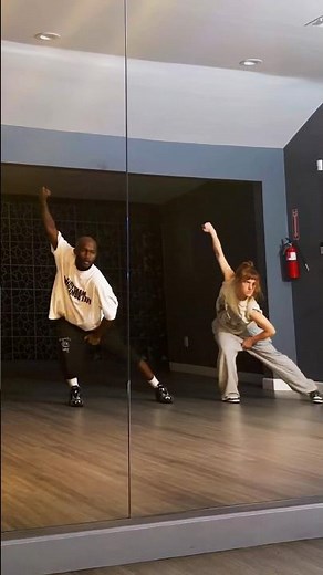 Kehlani - #OutTheWindow Choreography! Can’t wait for ‪@kehlani‬ next album to come out!