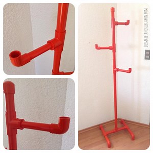 Perchero casero de tubos de PVC. ¡Bricolaje creativo!