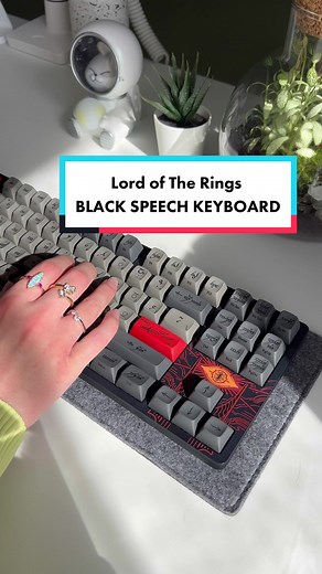 One Ring to Rule Them All: Black Speech Keyboard Unboxing
