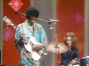 Lord Rare Rock on Instagram: "RARE HENDRIX - Jimi Hendrix performing “Machine Gun” with his stunning 1967 Polaris White Gibson SG on The Dick Cavett Show in 1969. Television performances from this legendary guitarist are rare and this served as Hendrix’ US network television debut. The interview was very insightful and the music was even better. Dick Cavett recalled a moment during rehearsal for this show - “I remember wishing that I knew more about his contribution. What was rock about, or why