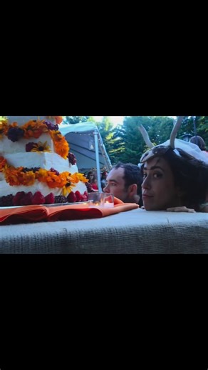 The week between Christmas and New Year’s is a perfect time for cutesy trends, reflections, and anticipation for what’s to come. No matter what changes, ends, or beginnings may come… This Bakery has been a dream come true. There is no separating business from family or pleasure, when all three are so intrinsically interwoven. From my brother’s wedding cake, to my little sister’s, and every cake, pastry and collapsed ceiling in between; my mother gilding the window, the best team in Ashley and Ni