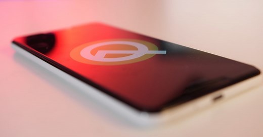 [Update: Not for Pixels] Android Q Beta 3: 'Adaptive Sleep' keeps your phone awake while you're looking at it, not live for everyone