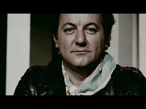 Mort de Coluche : un document officiel relance le doute sur l’accident de 1986
