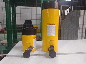 [Hot Item] Rch-306 Enerpac Equivalent 30 Ton Single Acting Hollow Plunger Hydraulic Cylinder Jack
