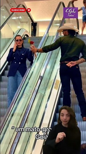 What’s the Secret of the Rose? The Viral Model’s Unexpected Move! 🌹 #foryou #style