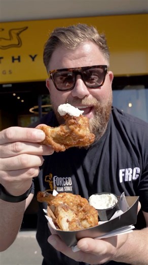 6.4K views · 374 reactions | WING OF THE WEEK | Part 2: The classic Garlic & Parmesan from @filthywings 燎龍 #WingLovers | Food Review Club | Facebook