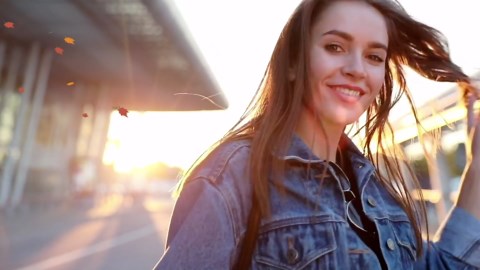 Luxurious Lavender Bubble Bath for Women - Sulfate Free Lavender Vanilla Bath Bubbles for Women Relaxing Bath Foam with Chamomile Calendula and Sage - Aromatherapy Bubble Bath Foaming Bath Oil for tub