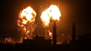 Israel launches airstrikes in Gaza over incendiary balloons
