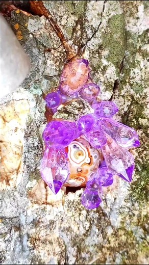 Discover Precious Stones: Rare Gems and Geode Collections