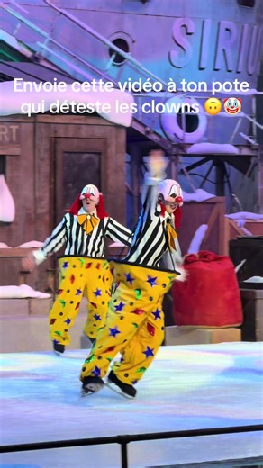 Qui veut la peau du Père Noël : un spectacle au Parc Astérix