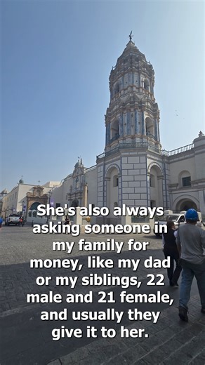 My greedy mom tried to steal from my bank account while I was sleeping, but after she failed, she kept demanding that I give her all my money, and when I refused, she went crazy. - Askreddit #askreddit #reddit #redditposts #redditstorytime | Gabrielle 2.0