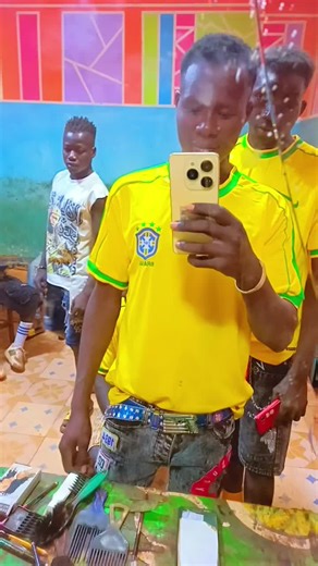 Vidéos de serpent noir (@serpent.noir23) avec Aflghk Irrbi - Taslit Oudrar