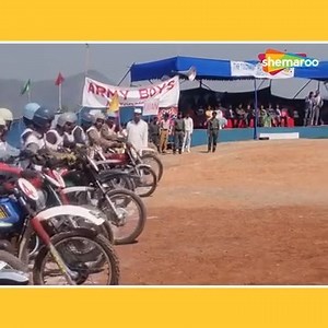 25M views · 445K reactions | Insane Motorcycle Race of Ajay Devgn | Movie Drama Scene | Ajay Devgn, Raveena Tandon | Film Ek Hi Raasta | Army officer Vikram works with terrorist Kubla and steals vital army information for him. In the process, he ends up killing a colleague and pins the blame on a fellow soldier. #Shemaroo #bollywoodmovies #popularmovies #bollywood #30YearsofEkHiRaasta | Shemaroo Entertainment Ltd. | Facebook