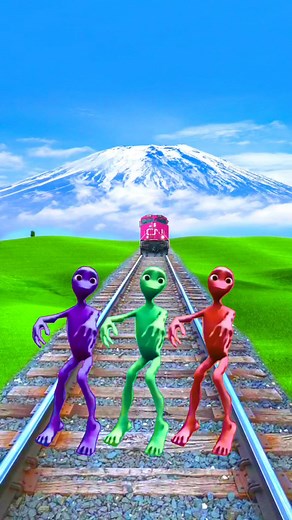 41K views · 225 reactions | Equal dream to cochinta red green blue colour alien dance vs attack Train Driver tom. #funnyvideo #reel #vfx | Ismail 009 | Facebook