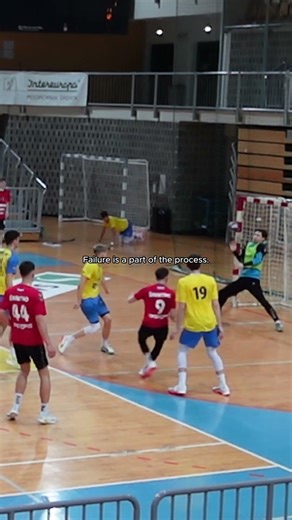 Fail...📈💪 #handballplayer #athlete #nevergiveup #relatable #handball