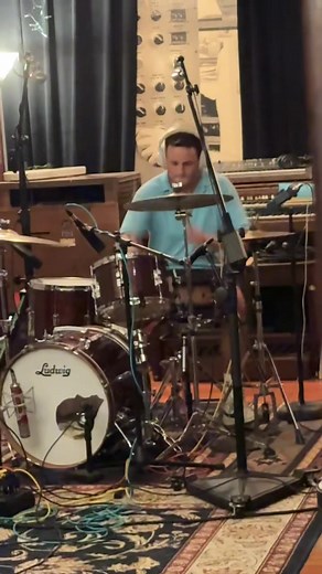 Bedroomdancer (@bedroomdancerband)’s videos with original sound - Bedroomdancer