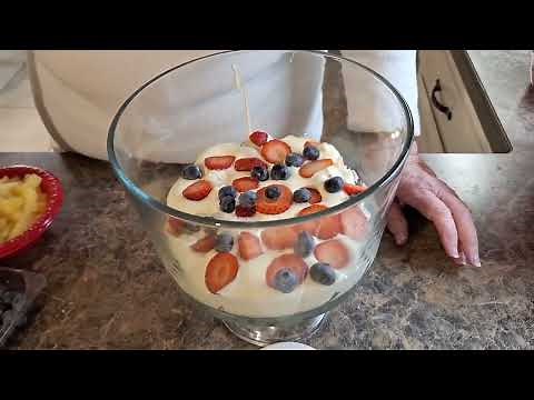 Mama Ree's Punch Bowl Cake Recipe!