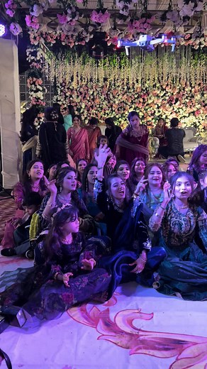 Kali kali zulfo k phandy na dalo Insta : @ideal photography official 1 #wedding #reel #candid #viral