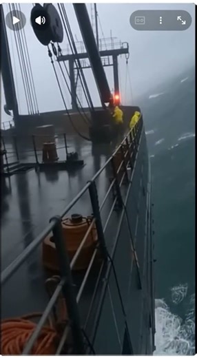 Is This Really Easy Work? 😳🌊#ocean #ship #storm #waves #northsea
