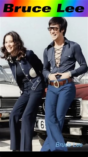 Bruce Lee's Romantic Side: Classic Vibes & Epic Action 🌹👊#BruceLee #RetroVibes #ClassicStyle