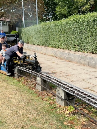 Urmston & District Model Engineering Society Ltd- Miniature railway on Reels