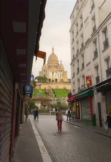 パリの魅力を体験する一人旅のスナップ