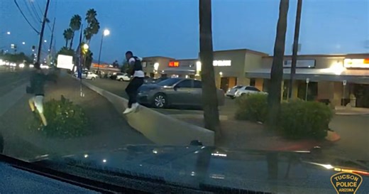 Tucson Police catch suspect with illegal guns after foot chase