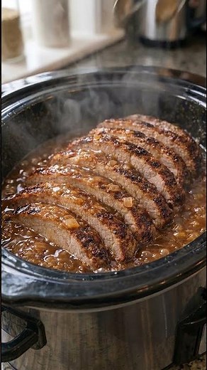Slow Cooker Garlic Onion Pot Roast