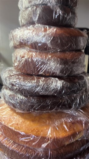 Delicious Quinceañera XV Cake Ideas