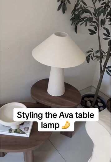 Brillante iluminación con la lámpara Ava de Kmart