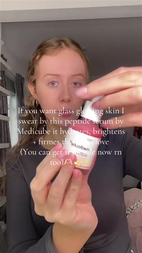 Definitely worth trying while it’s on sale!!!! #peptideserum #medicubecollagen #skincareserums