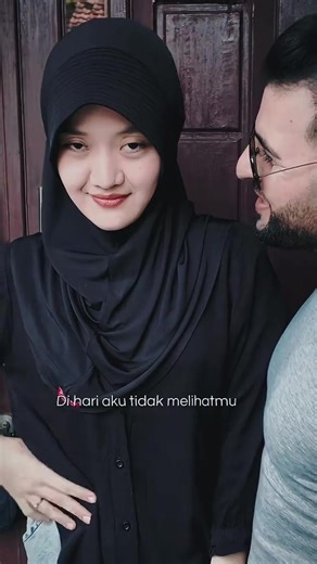 Jos din Tuj Ki Na deko: A Bollywood Love Story