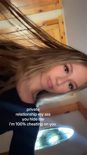 secret (@secret_24661)’s video of private relationship