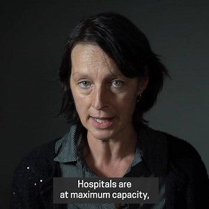 As a highly infectious new strain of COVID-19 spreads through Southern Africa, health workers in Mozambique, Eswatini and Malawi are struggling to treat escalating numbers of patients with little prospect of a vaccine to protect them from the virus. We at Médecins Sans Frontières/Doctors Without Borders (MSF) call for COVID-19 vaccines to be distributed equitably, prioritising and protecting frontline health workers and people at highest risk of severe illness and death from COVID-19 in all coun