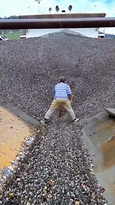 The smooth unloading secrets of self unloading | USA Machines Channel