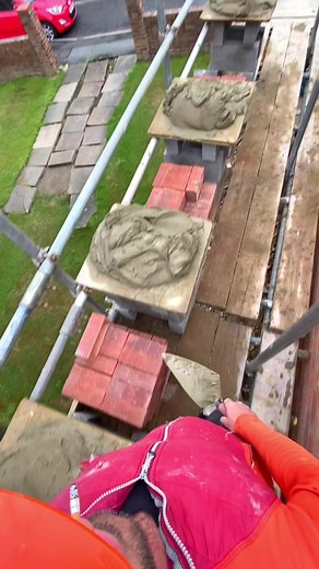 6.5K views · 48 reactions | Ever wondered what it's like to be a bricklayer? Step into their shoes with this incredible head cam footage! 隣 #BricklayerExperience #WorkLife #bricklayer #bricklaying #construction #viralreels #reelsfb #trolls #chatgpt #southshields #craigtoddbrickwork #reels #constructionlife #mason #masonry | Craig Todd Brickwork & Developments | Facebook
